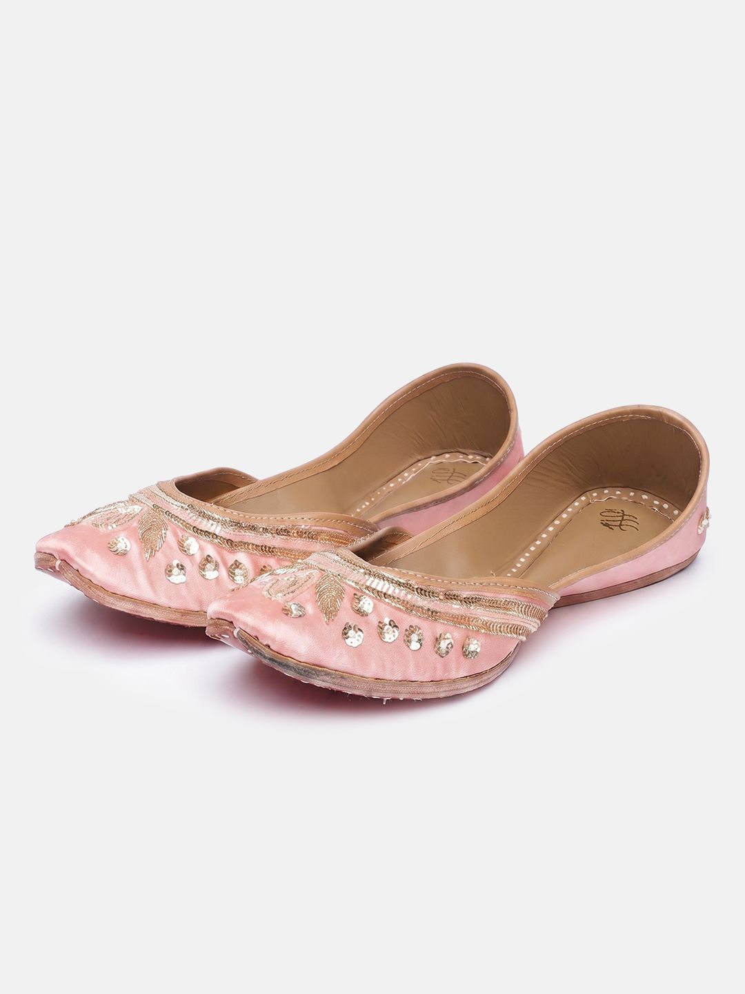 House of Pataudi Women Ethnic Embellished Mojaris Flats-image-11