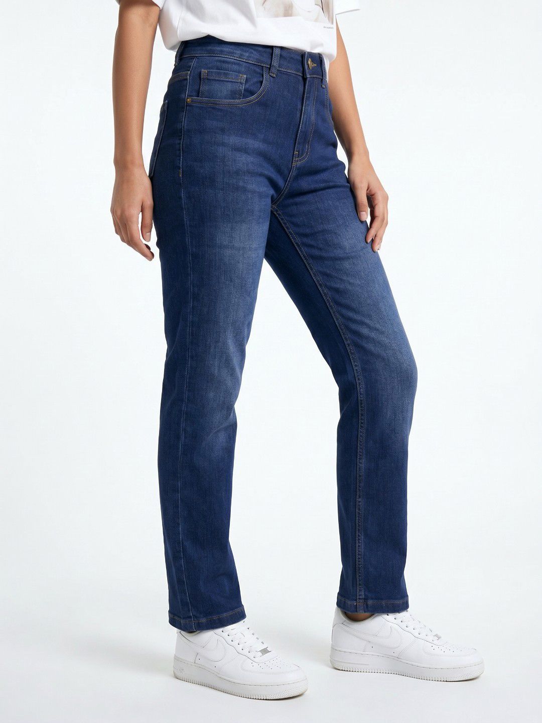 glitchez Women Relaxed Fit Light Fade Stretchable Jeans-picture-13