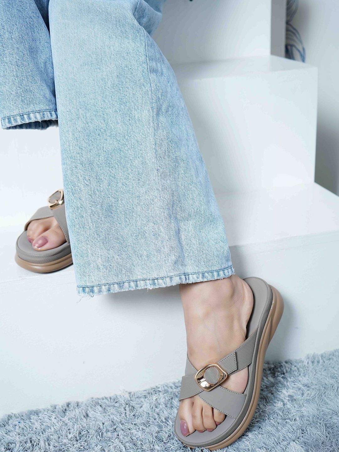 Shezone Flatform Sandals with Buckles-image-37