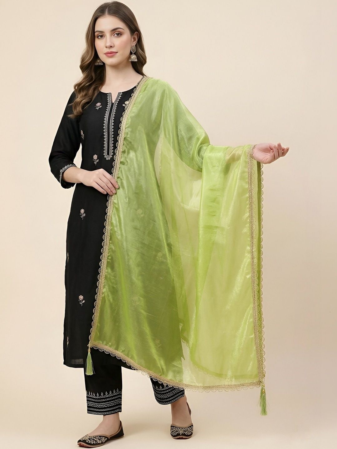 MUFFLY Dupatta with Gotta Patti-picture-37