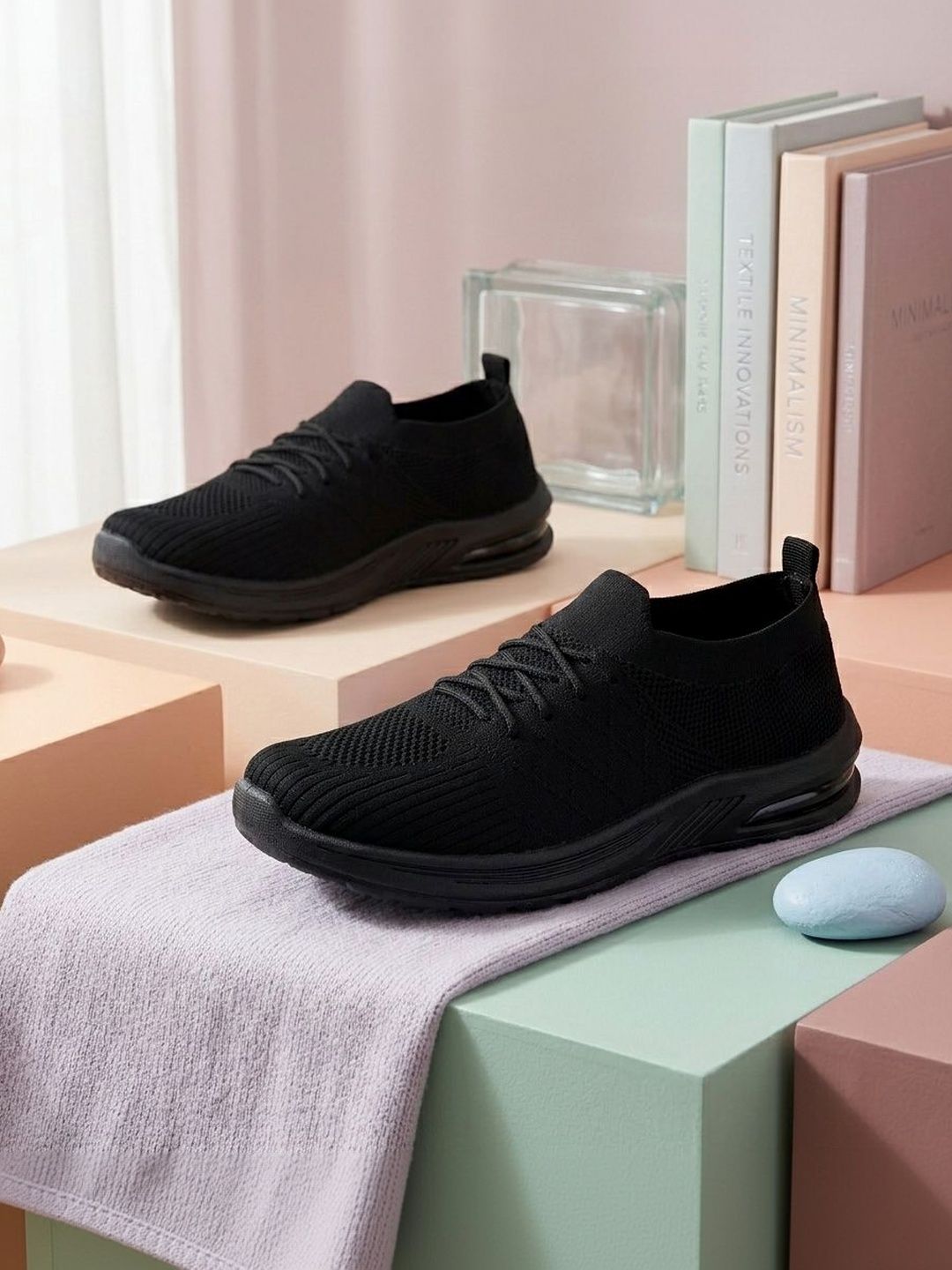 DRACKFOOT Women Textured Sneakers-image-17