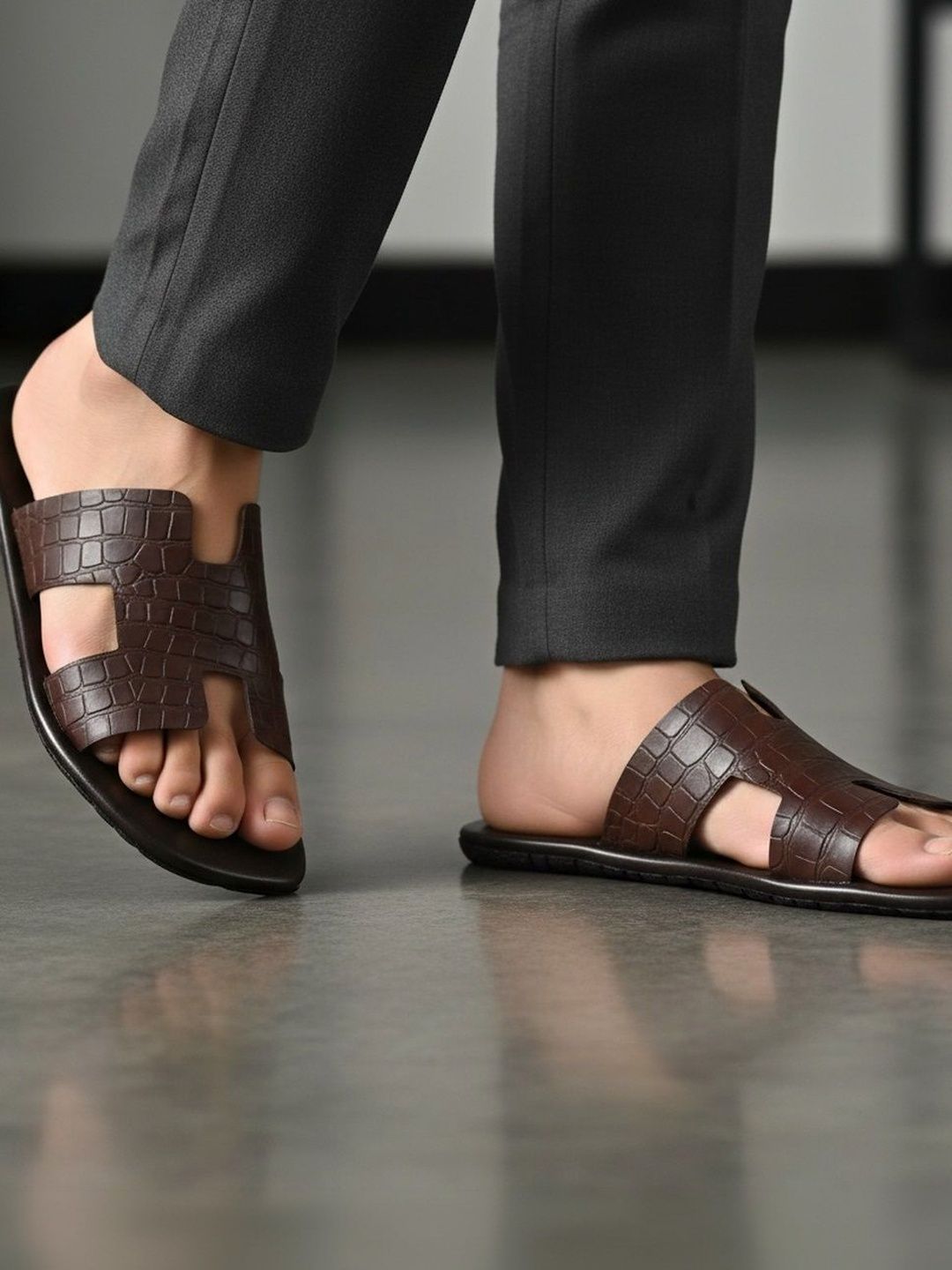 Mast & Harbour Men Comfort Sandals-picture-18