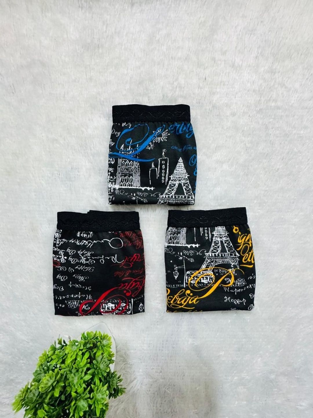 BioCleanse Women Pack of 3 Printed Lace Basic Briefs-picture-27