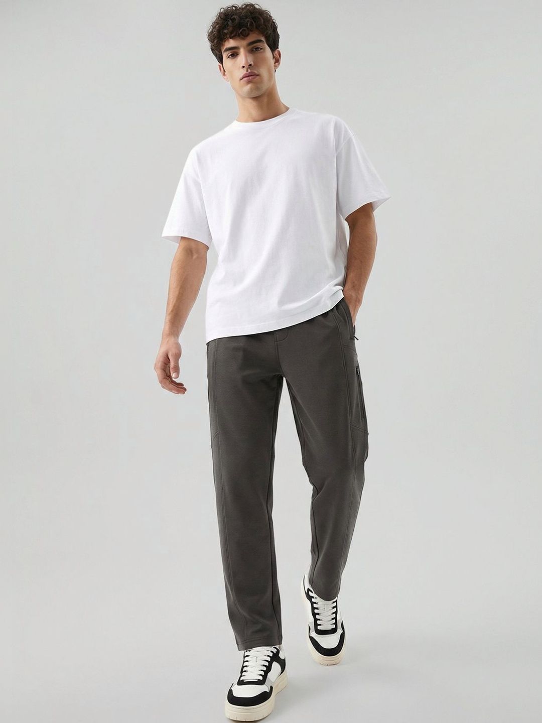 NOBERO Men Straight Fit Joggers-picture-23