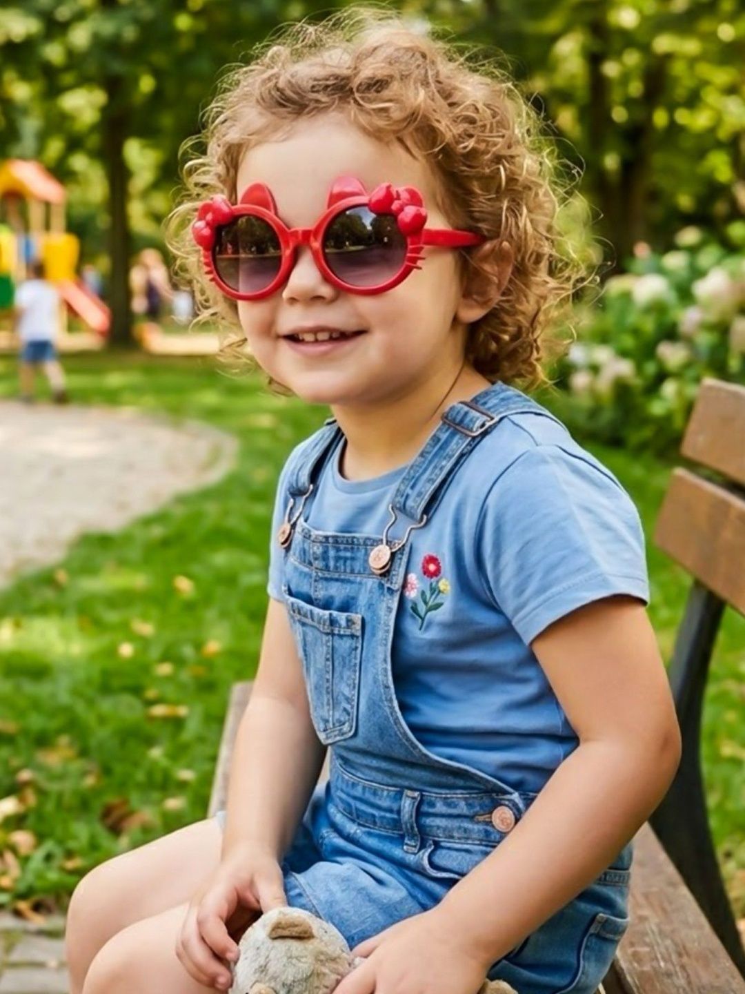 IFLASH Girls Black Lens & Red Butterfly Sunglasses with-image-15