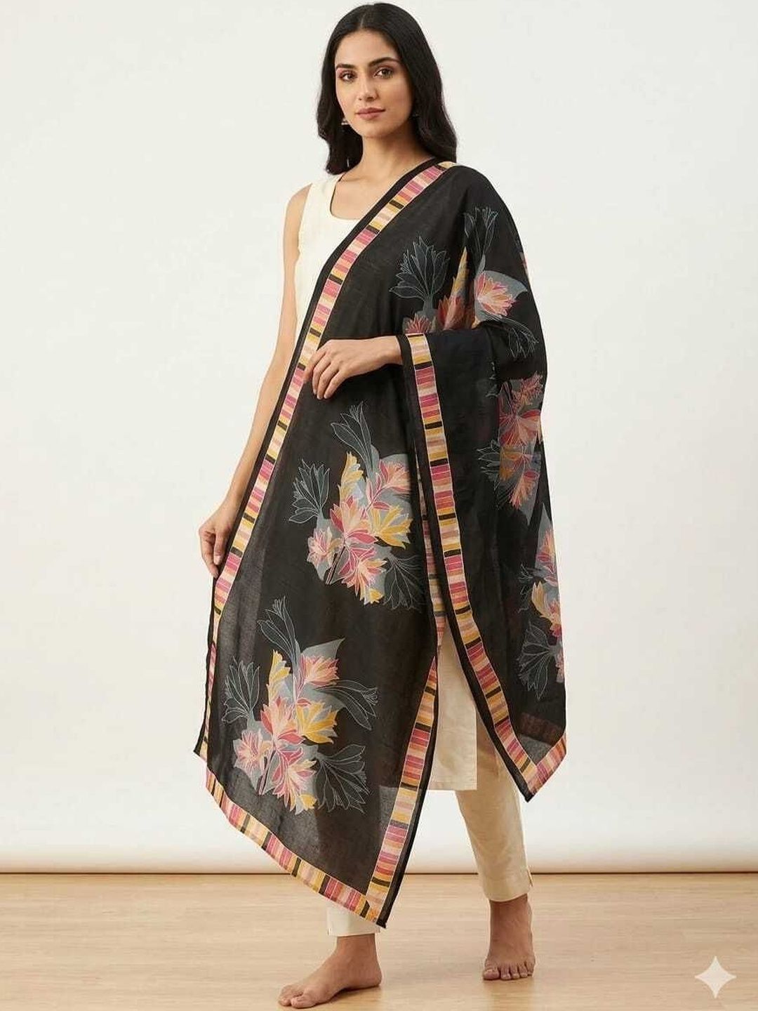 Kuhika Printed Dupatta-picture-37