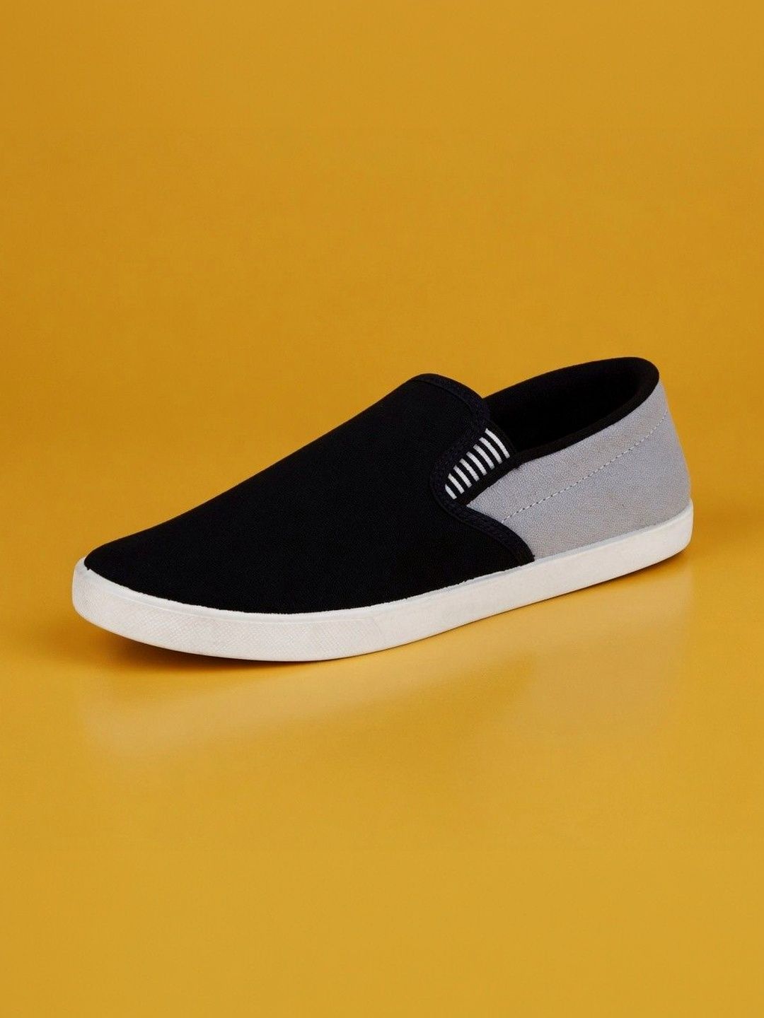 JOOTIYAPA Men Colourblocked Slip-On Sneakers-image-24