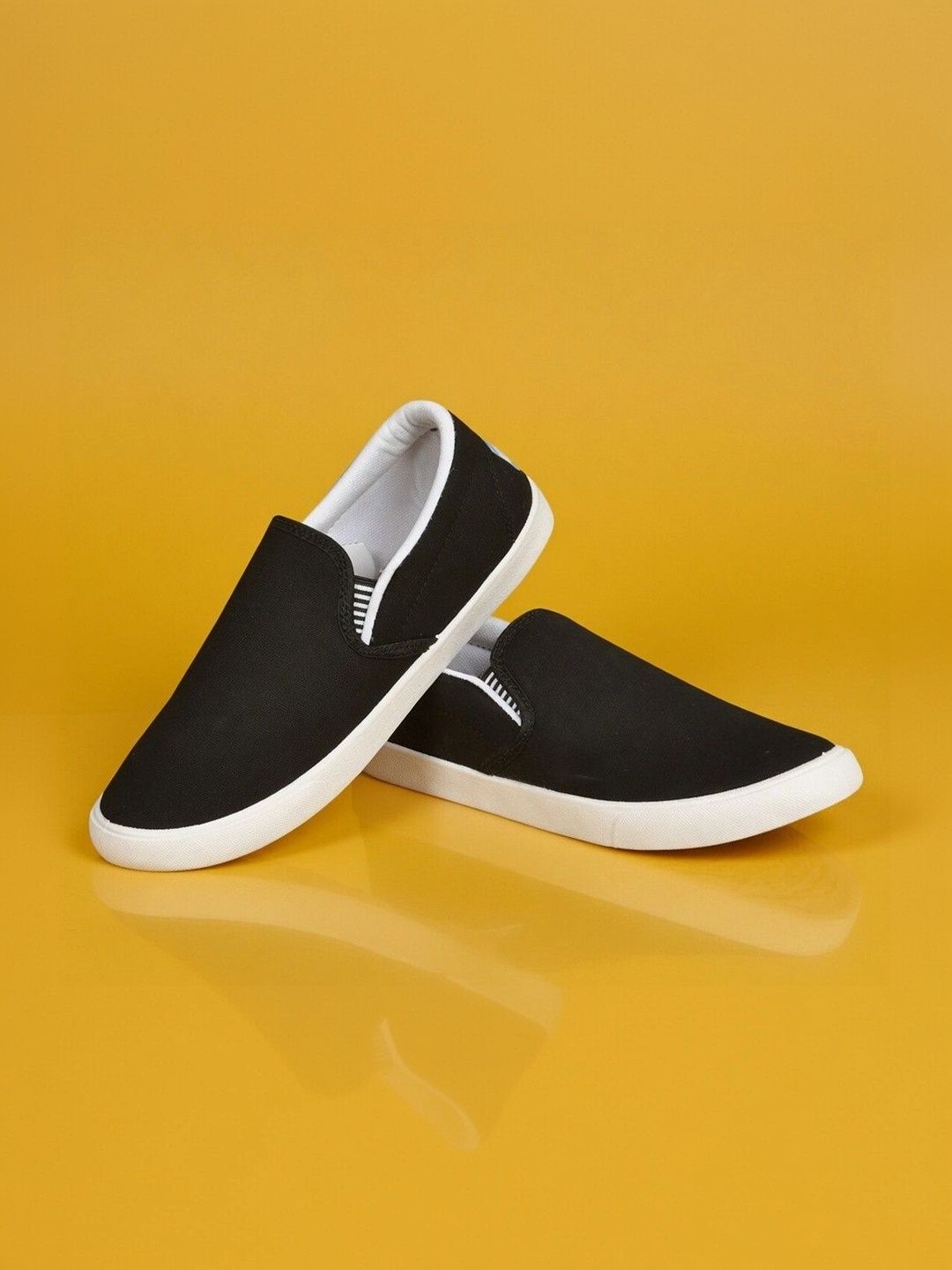 JOOTIYAPA Men Slip-On Sneakers-picture-18