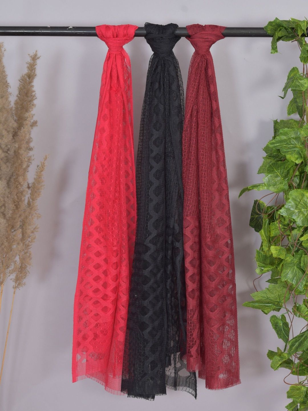 Kuhika Woven Design Dupatta-image-33