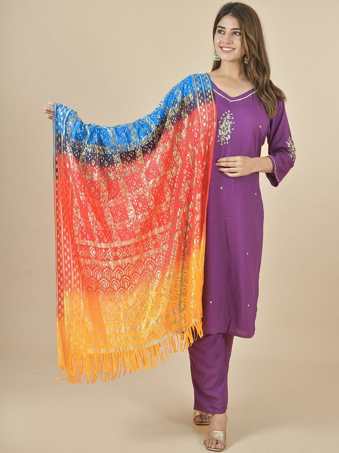 Kuhika Ombre Woven Design Dupatta with Zari-picture-27
