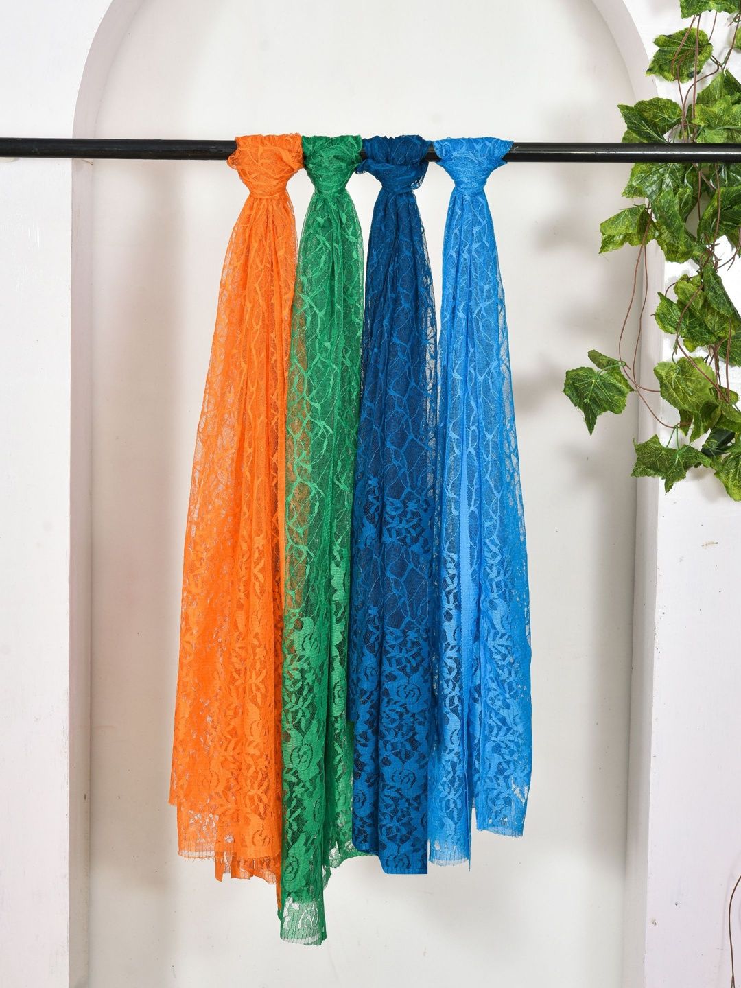 Kuhika Woven Design Dupatta-image-32