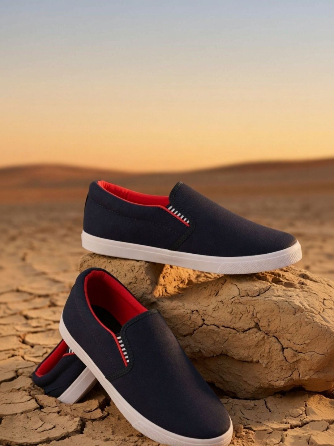 JOOTIYAPA Men Slip-On Sneakers-picture-35