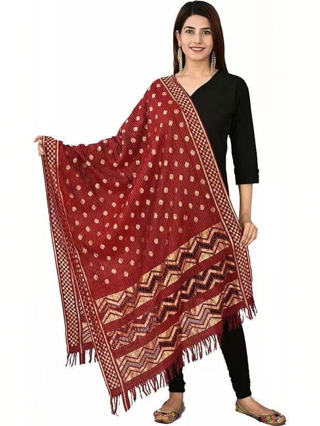 Kuhika Woven Design Dupatta with Zari-picture-20