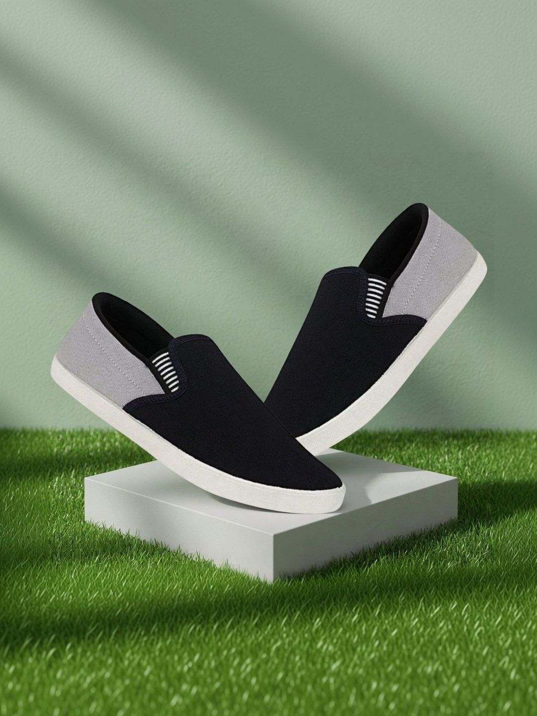 JOOTIYAPA Men Colourblocked Slip-On Sneakers-picture-32
