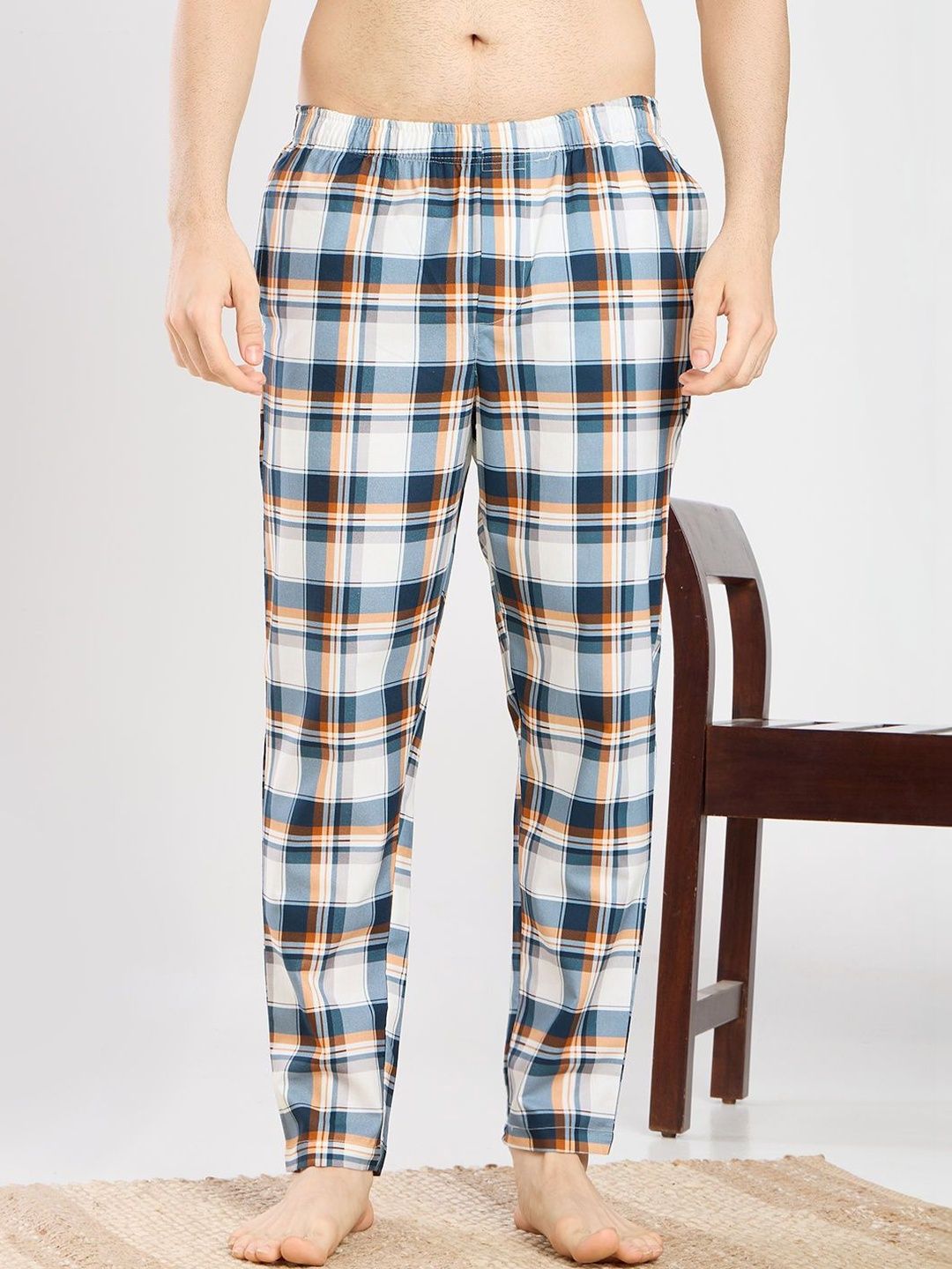 ETC Checked Mid-Rise Straight Lounge Pants-image-17