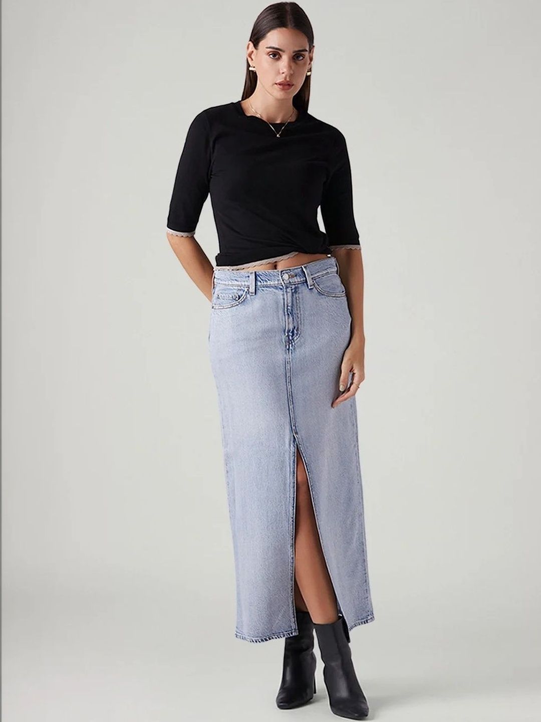 Levis Women Cotton Front Slit Maxi Straight Skirt-image-3