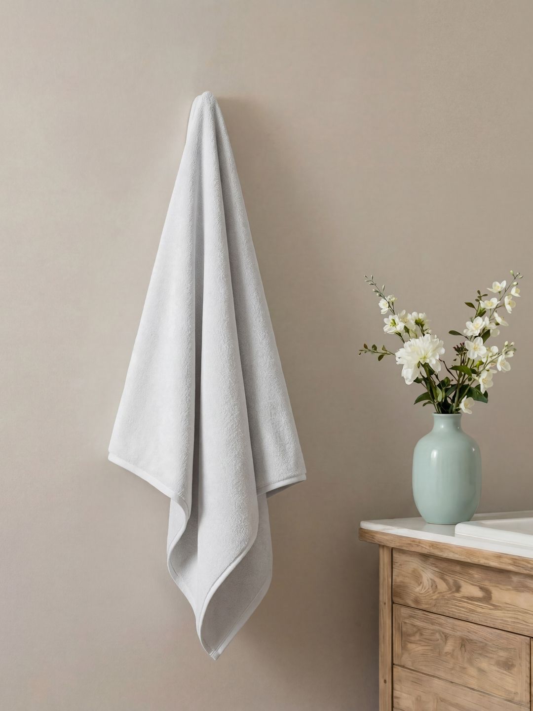 Monte Carlo 2-Pcs White Textured Pure Cotton 585 GSM Hand Towels-image-42