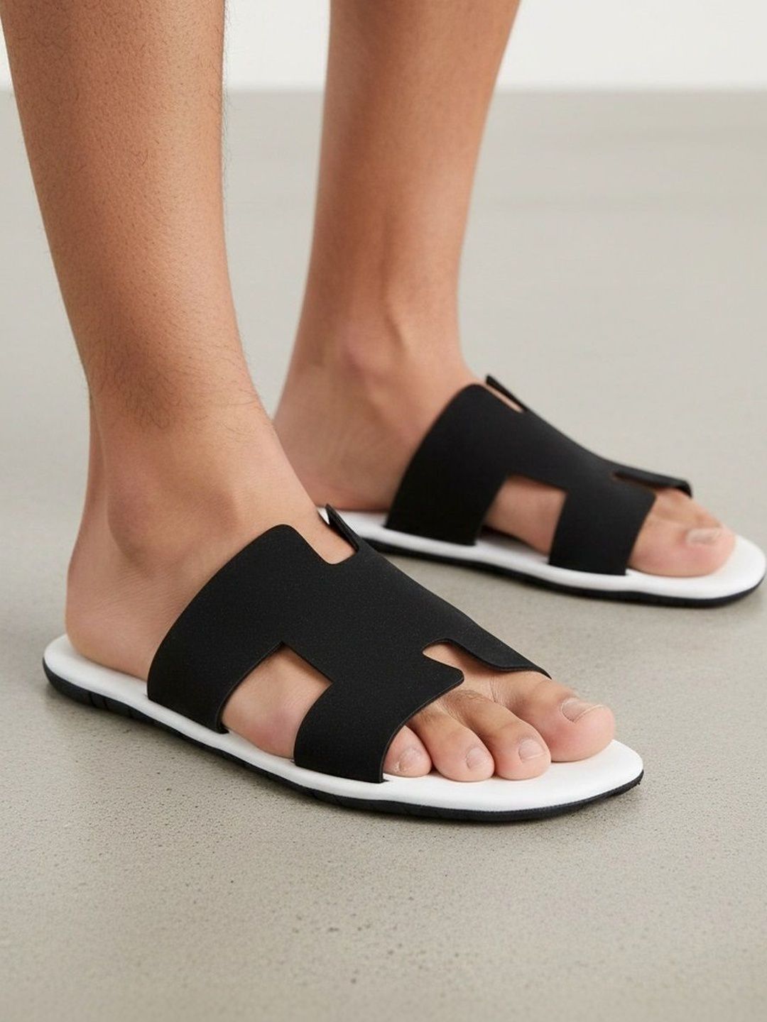 Mast & Harbour Men Sliders-picture-20
