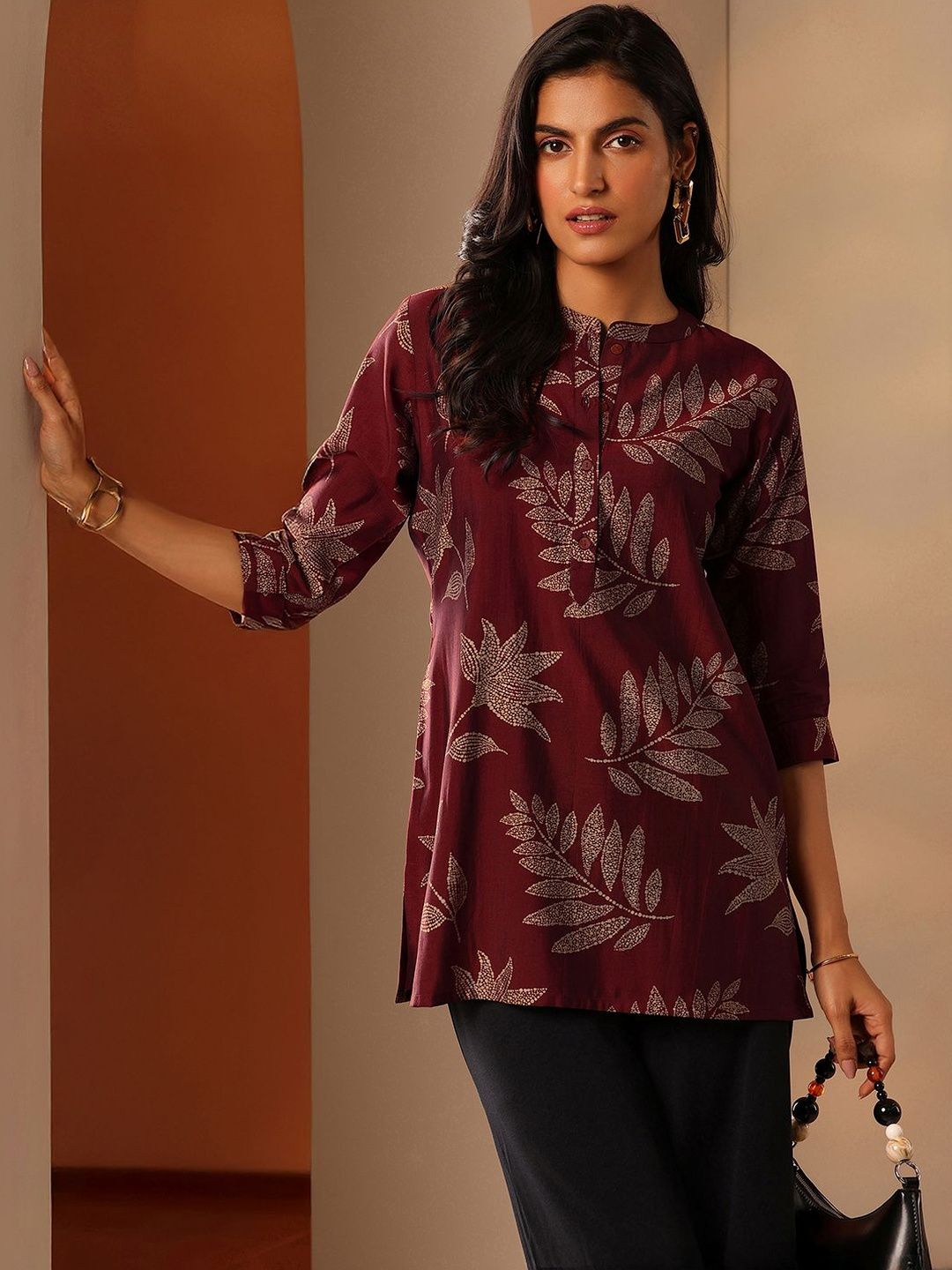 Libas Women Maroon Printed Straight Short Kurti-picture-10