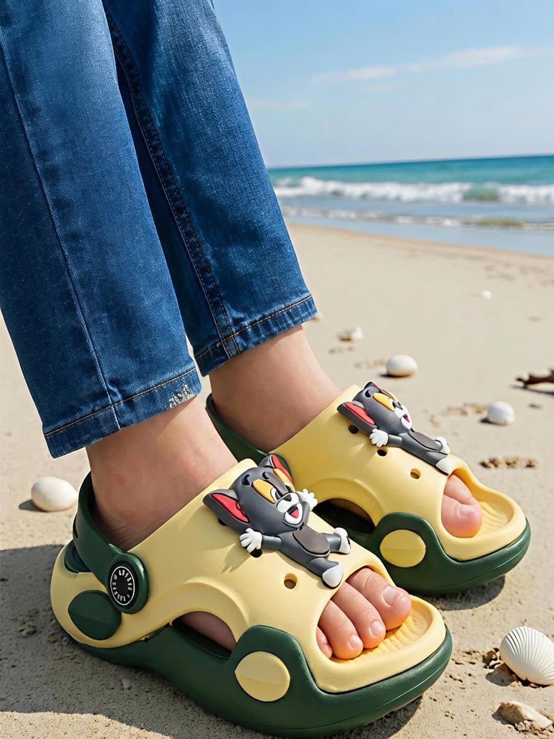 Crazyly Unisex Kids Croslite Clogs-picture-12