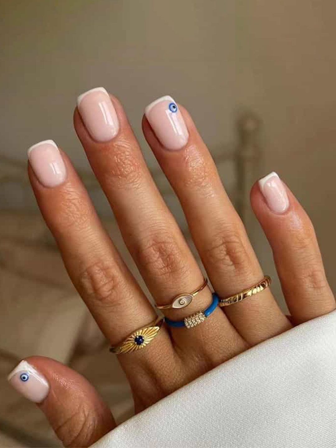 STYFY Set Of 5 Press On Nails With Glue & Manicure Kit - No Evil French-image-14