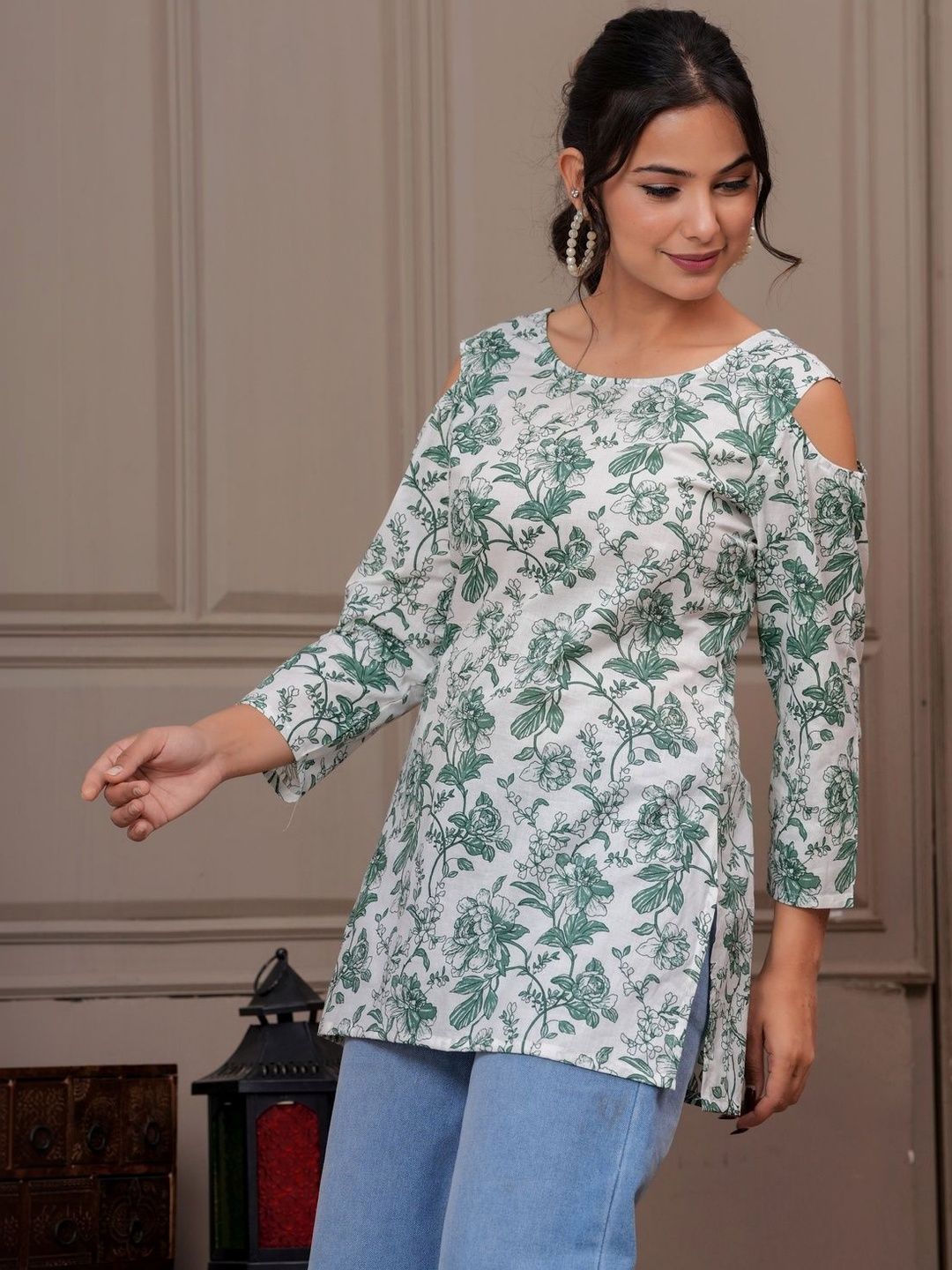 Sangria Floral Printed Pure Cotton Round Neck Straight Kurtis-picture-29