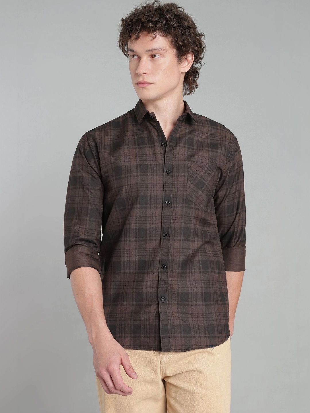 Uzmax Uzmax Men Standard Slim Fit Checked Casual Shirt