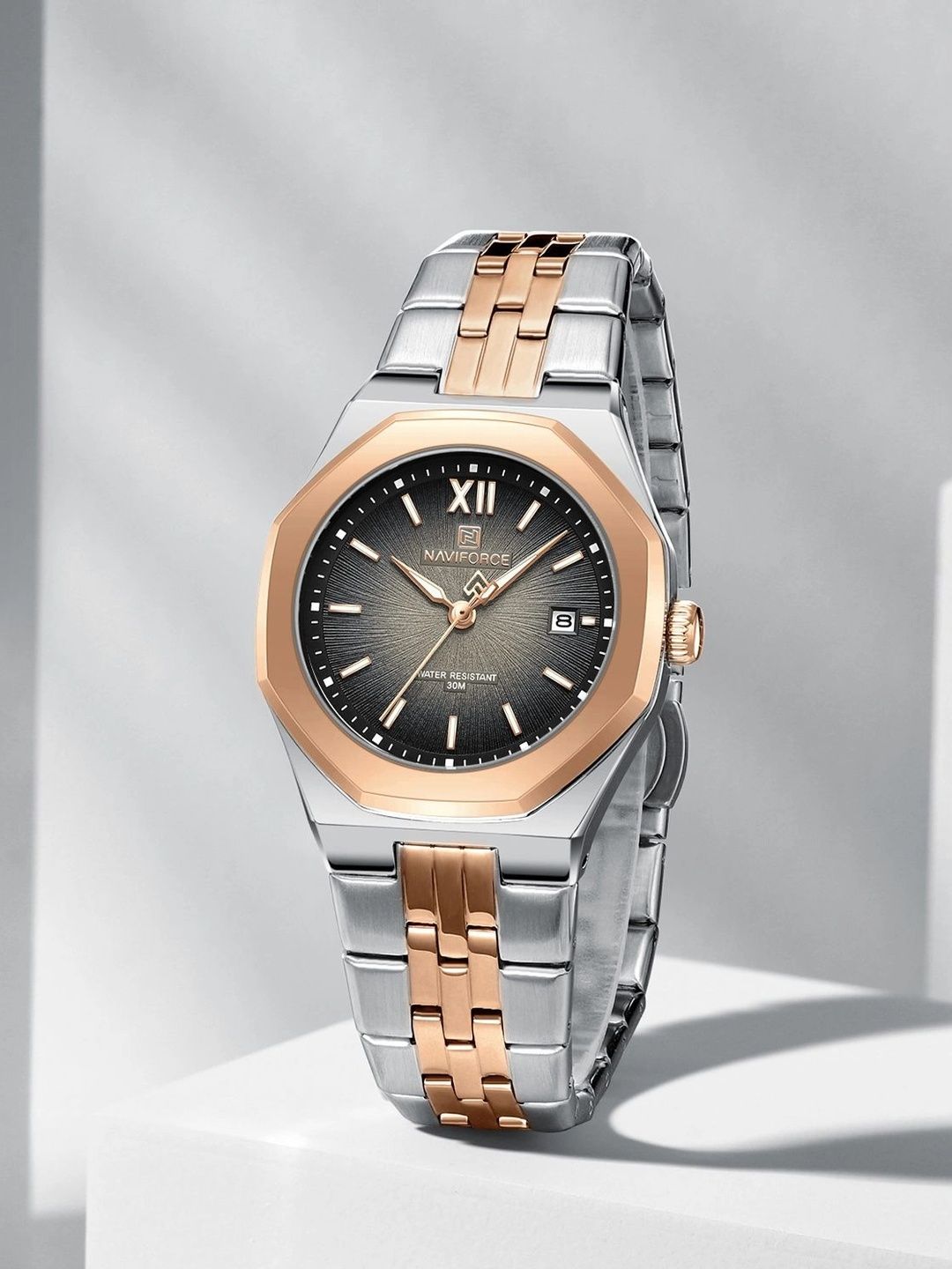 Naviforce Women Dial & Stainless Steel Bracelet Style Straps Analogue Watch NF5078 RG-GY-picture-15