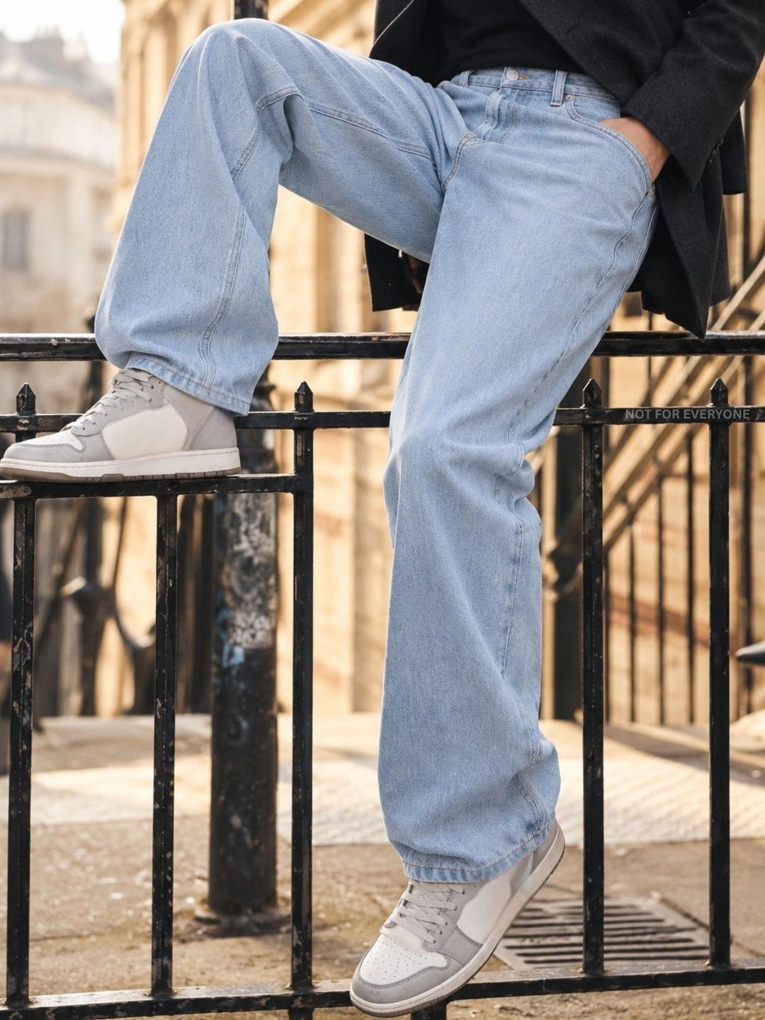 Bene Kleed Men High-Rise Baggy Fit Jeans