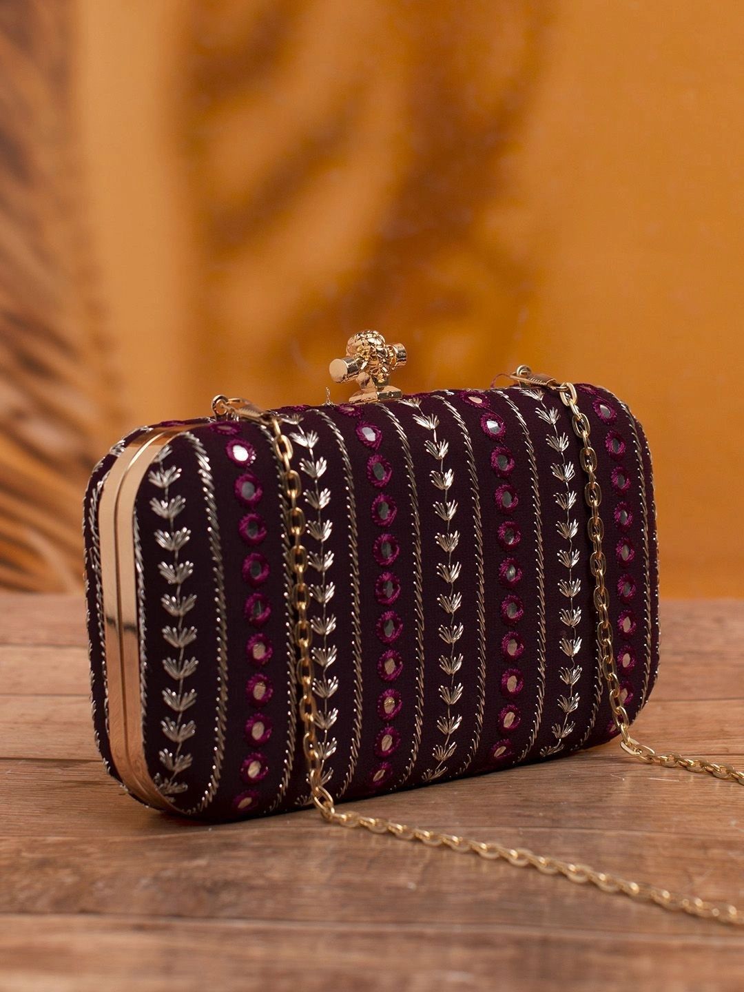 Anouk Embellished Box Clutch-picture-34