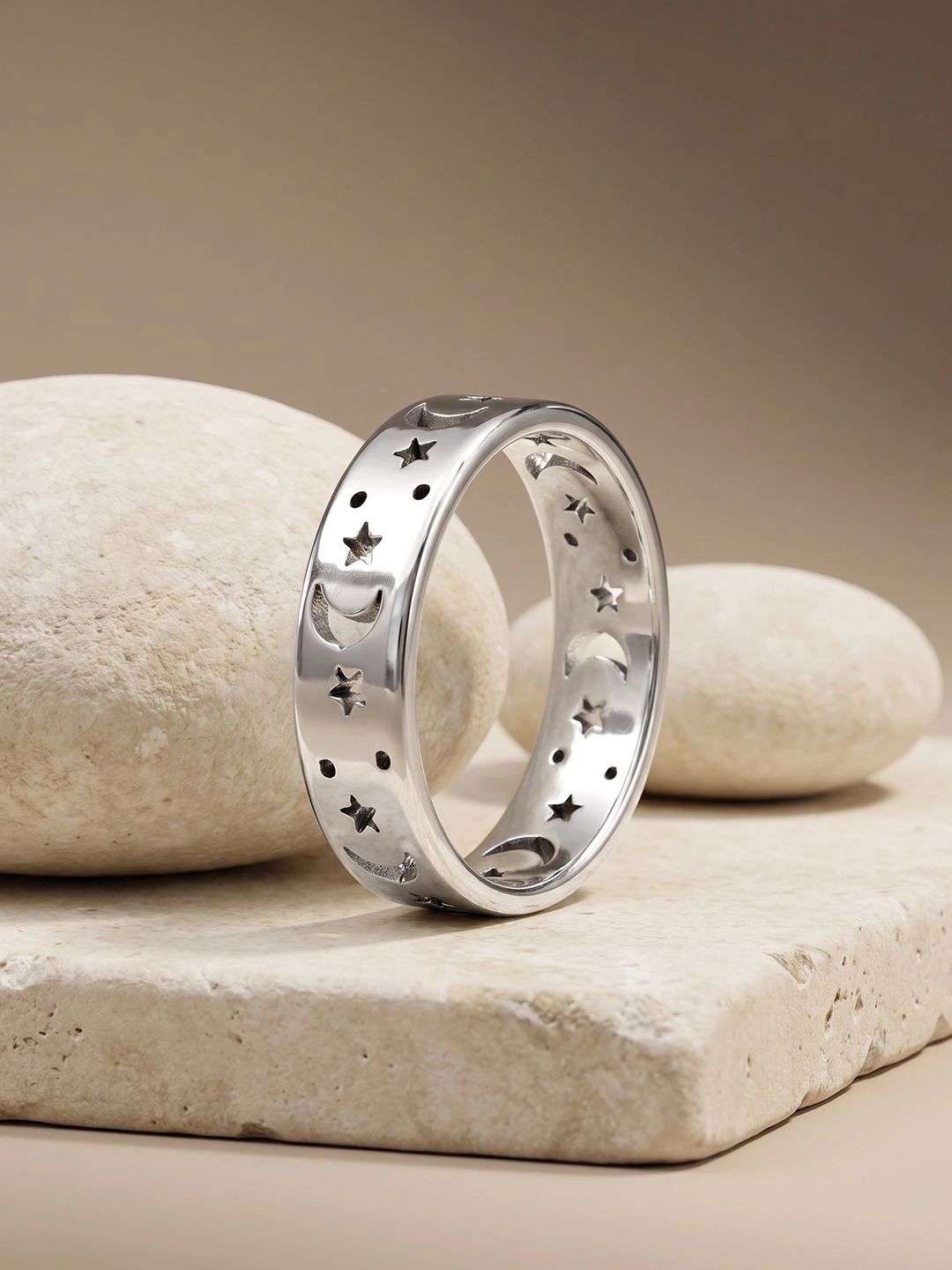 IXIA by GIVA IXIA by GIVA Men Rhodium-Plated Finger Ring