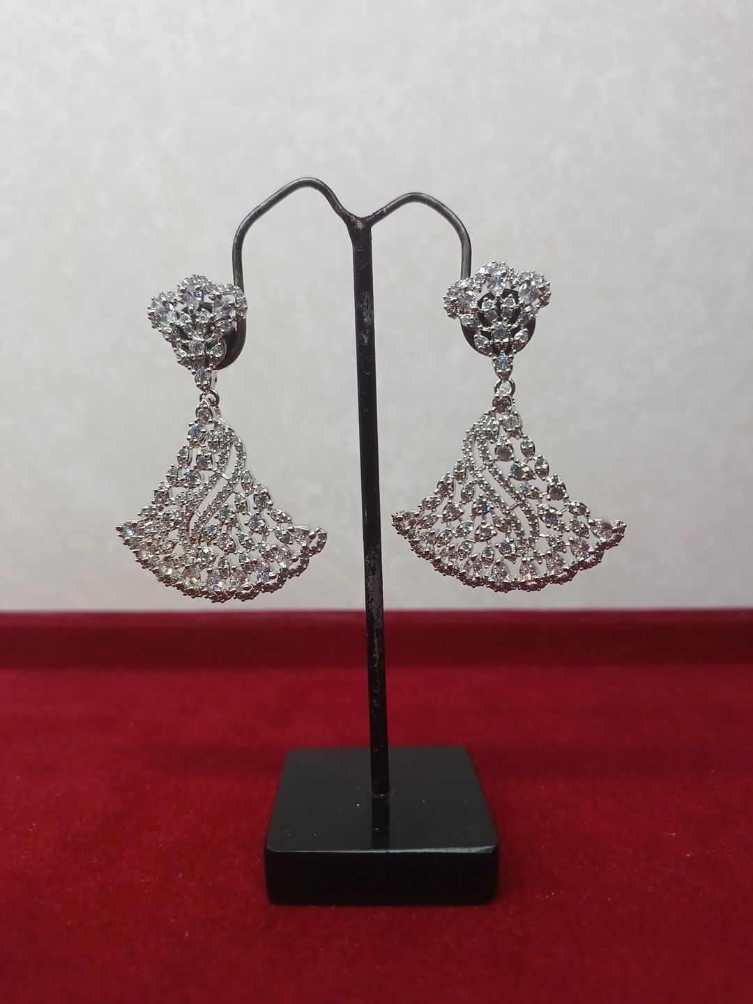 Anouk Geometric Drop Earrings-picture-29