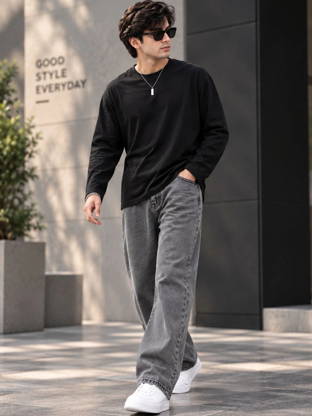 HOKER Men Jean Straight Fit Mid-Rise Stretchable Jeans