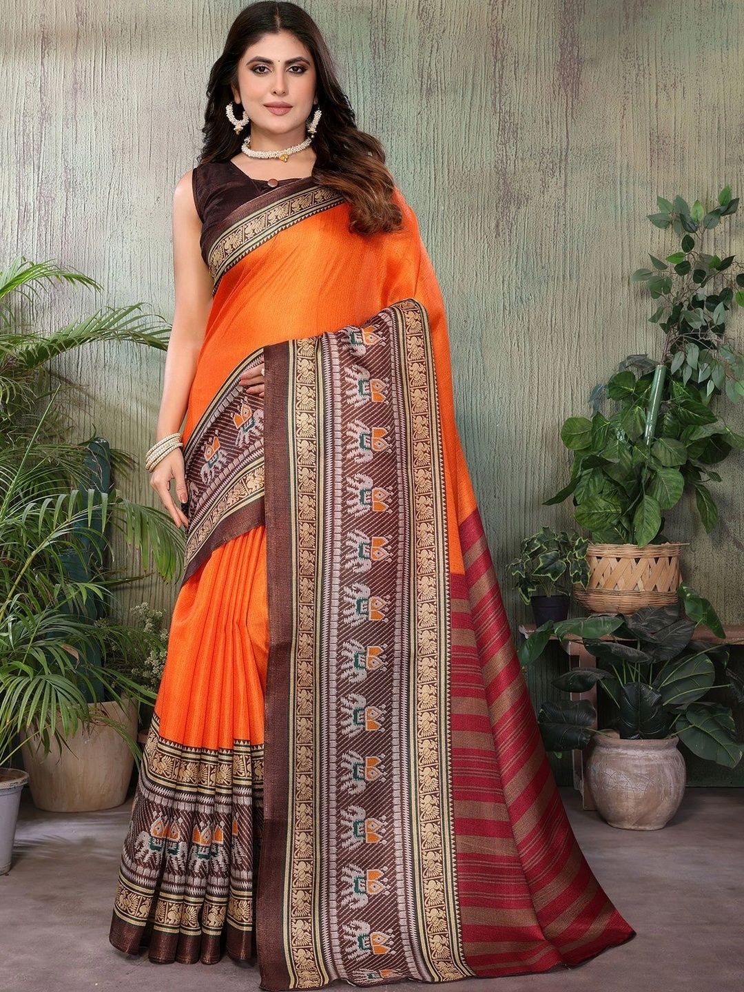 ANIRAV ANIRAV Striped Art Silk Saree
