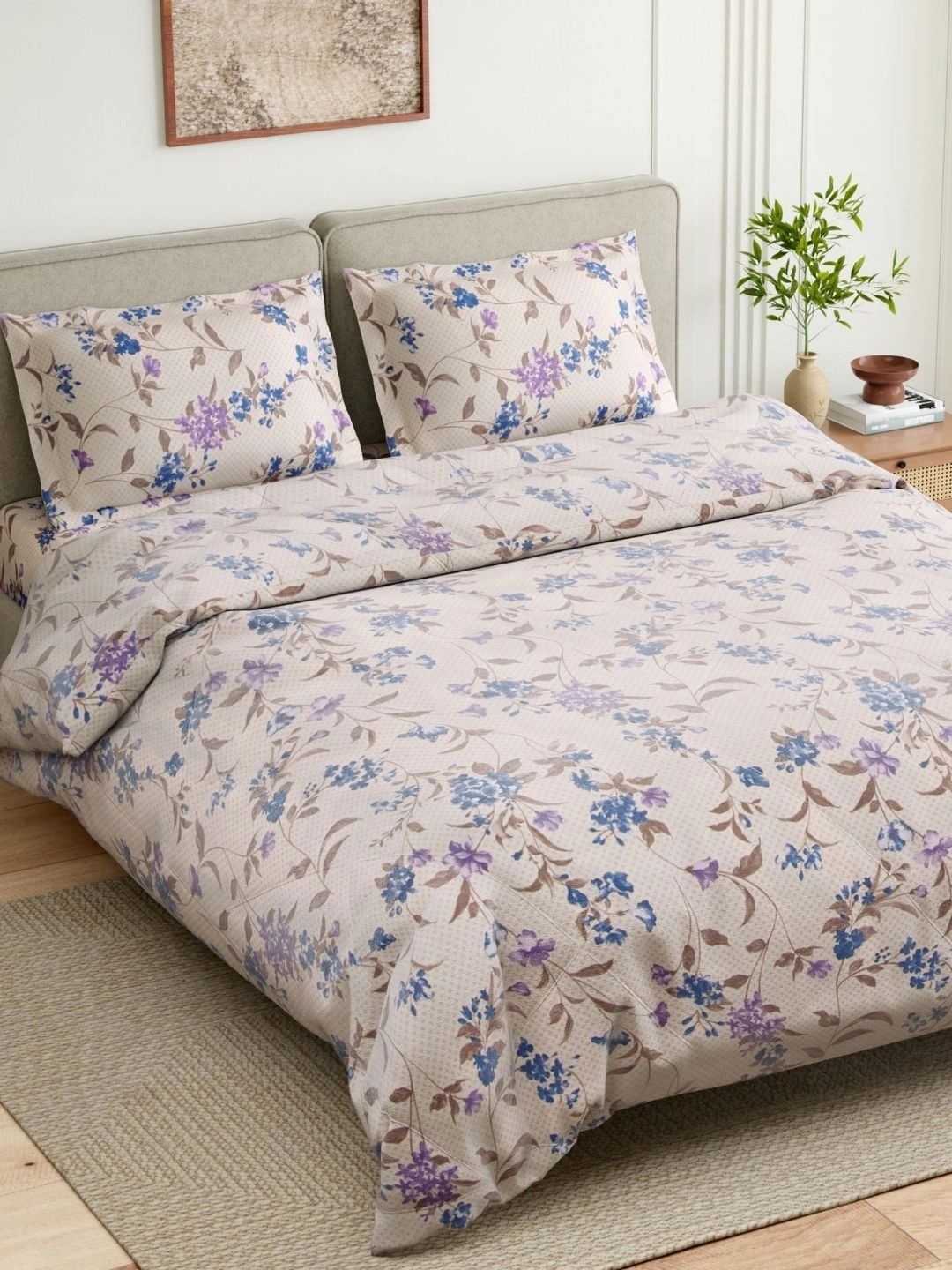 haus & kinder Off White & Purple Self Design Polycotton 4 Piece Double Queen Superfine Bedding Set-picture-12