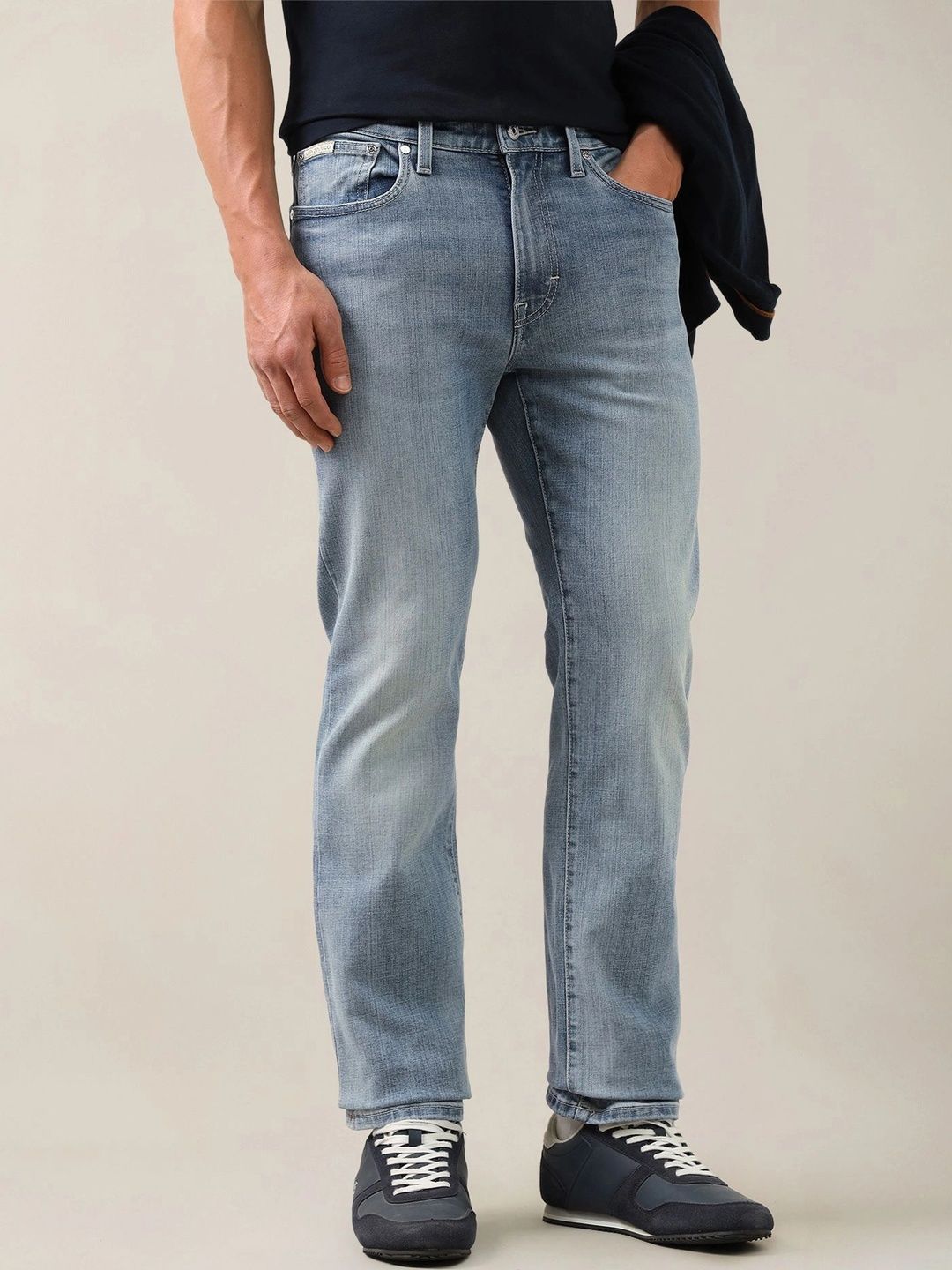 U.S. Polo Assn. Denim Co. Men Straight Fit Mid-Rise Light Fade Stretchable Jeans-picture-49