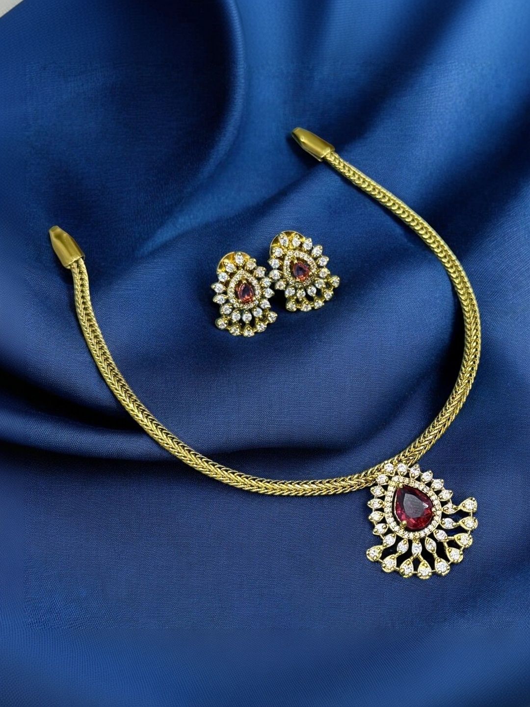 89 Eighty Nine 89 Eighty Nine Gold-Plated Pendant and Earrings