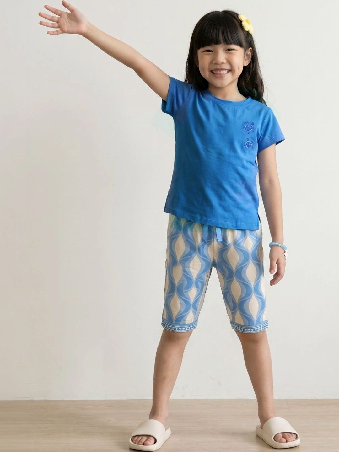 Sweet Dreams Girls Printed Night suit-picture-20