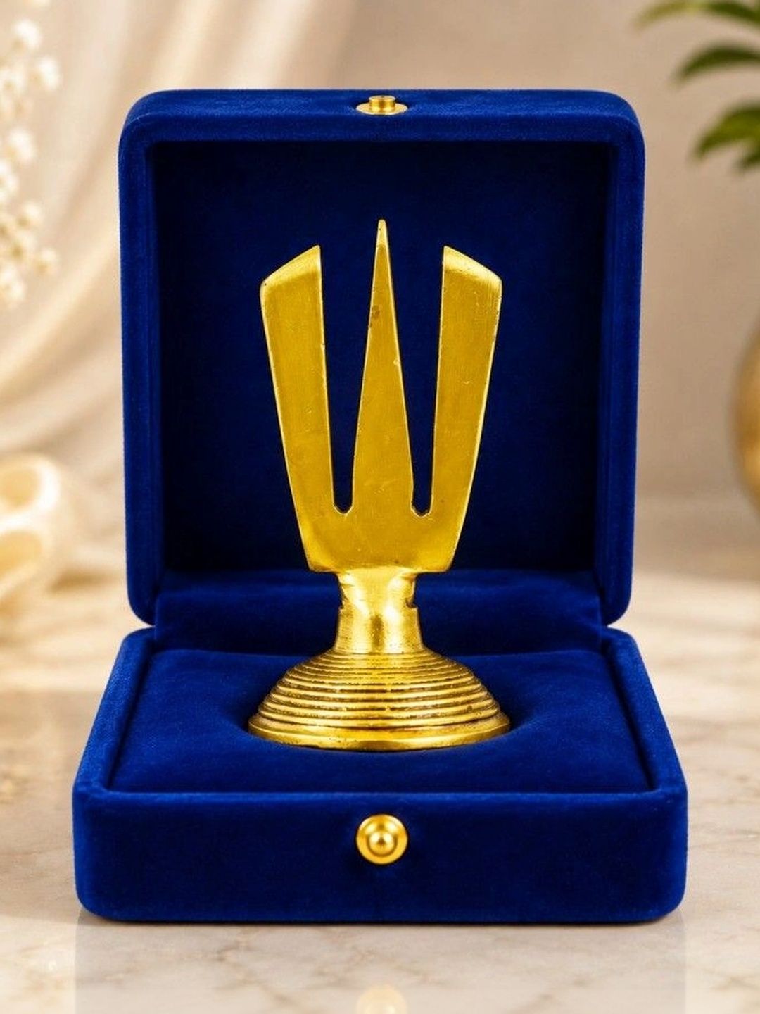 INTERNATIONAL GIFT Gold-Toned Religious Figurine Showpiece-picture-8