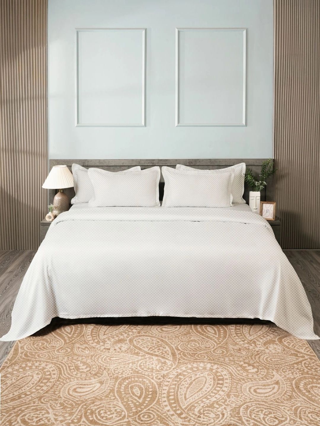 sleeping owls- because your sleep matters cream-coloured 300 tc bedsheet with 2 pillow covers