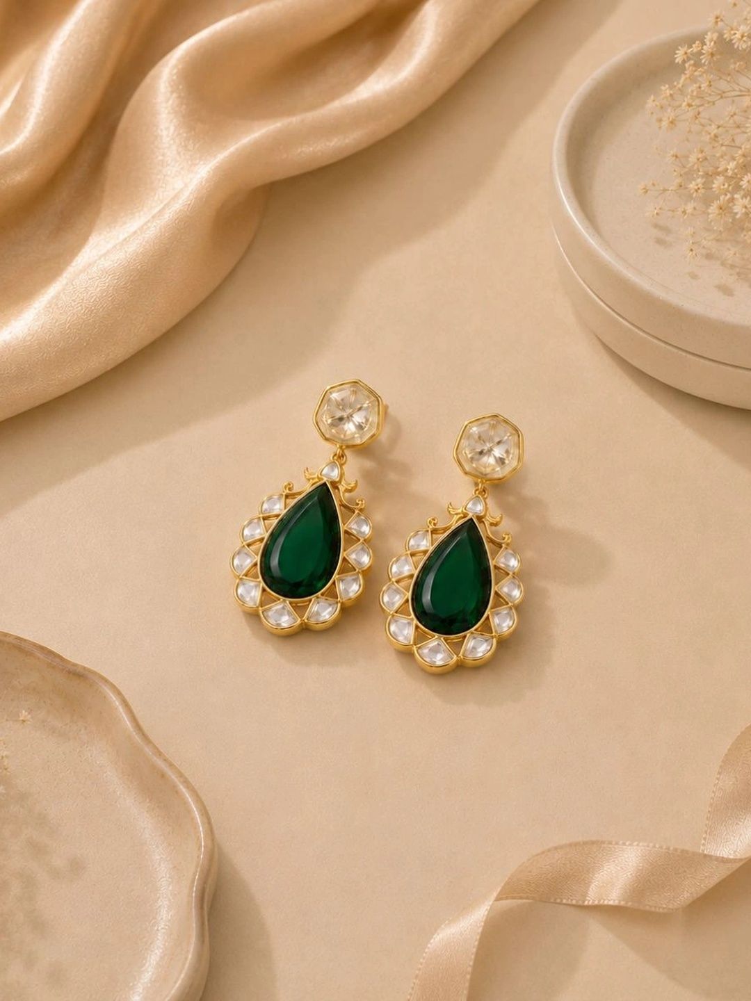 bdiva teardrop shaped drop earrings