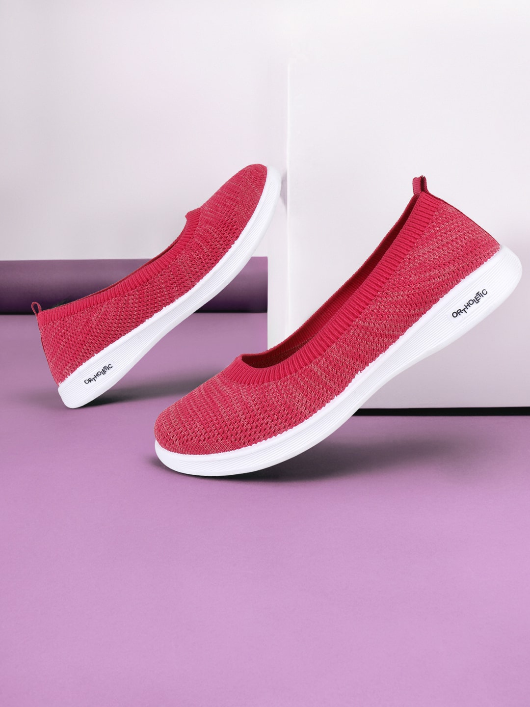 Champs Women Pink Woven Design Lightweight Slip-On Sneakers