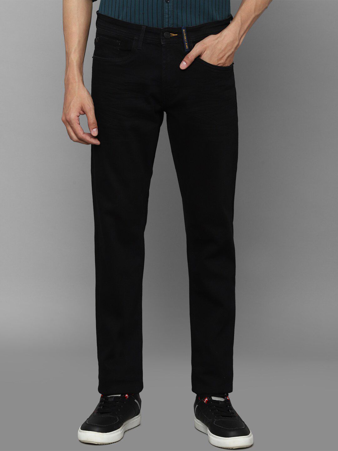 Allen Solly Sport Men Black Solid Regular Fit Cotton Jeans-image-6