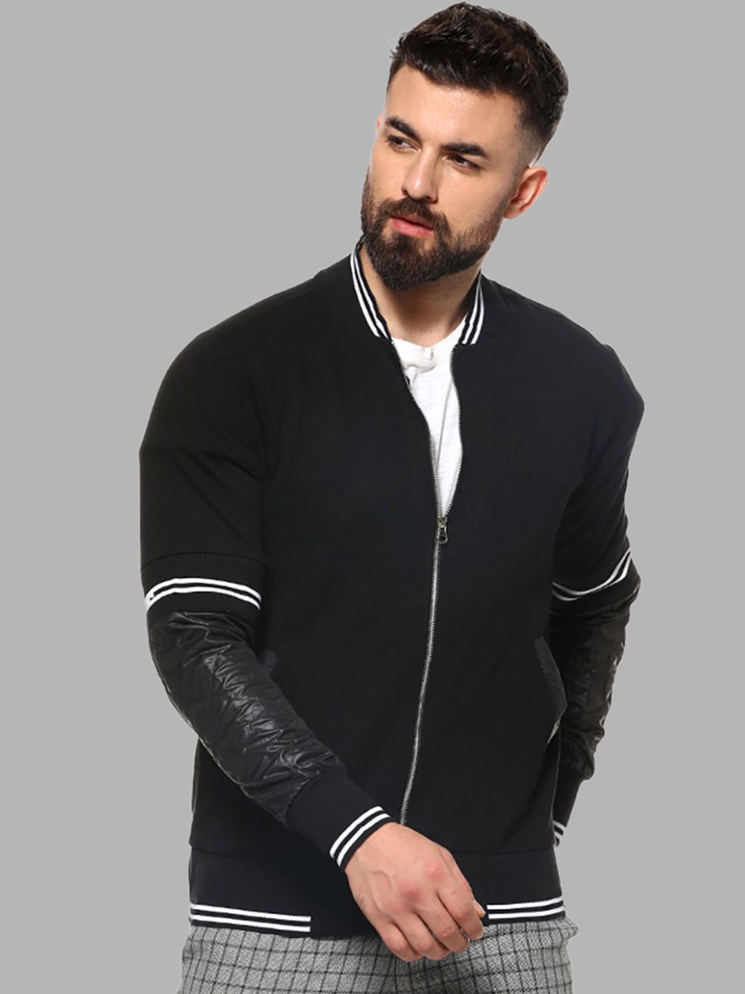 Campus Sutra Men Black White Cotton Windcheater Longline Outdoor Sporty Jacket-image-27