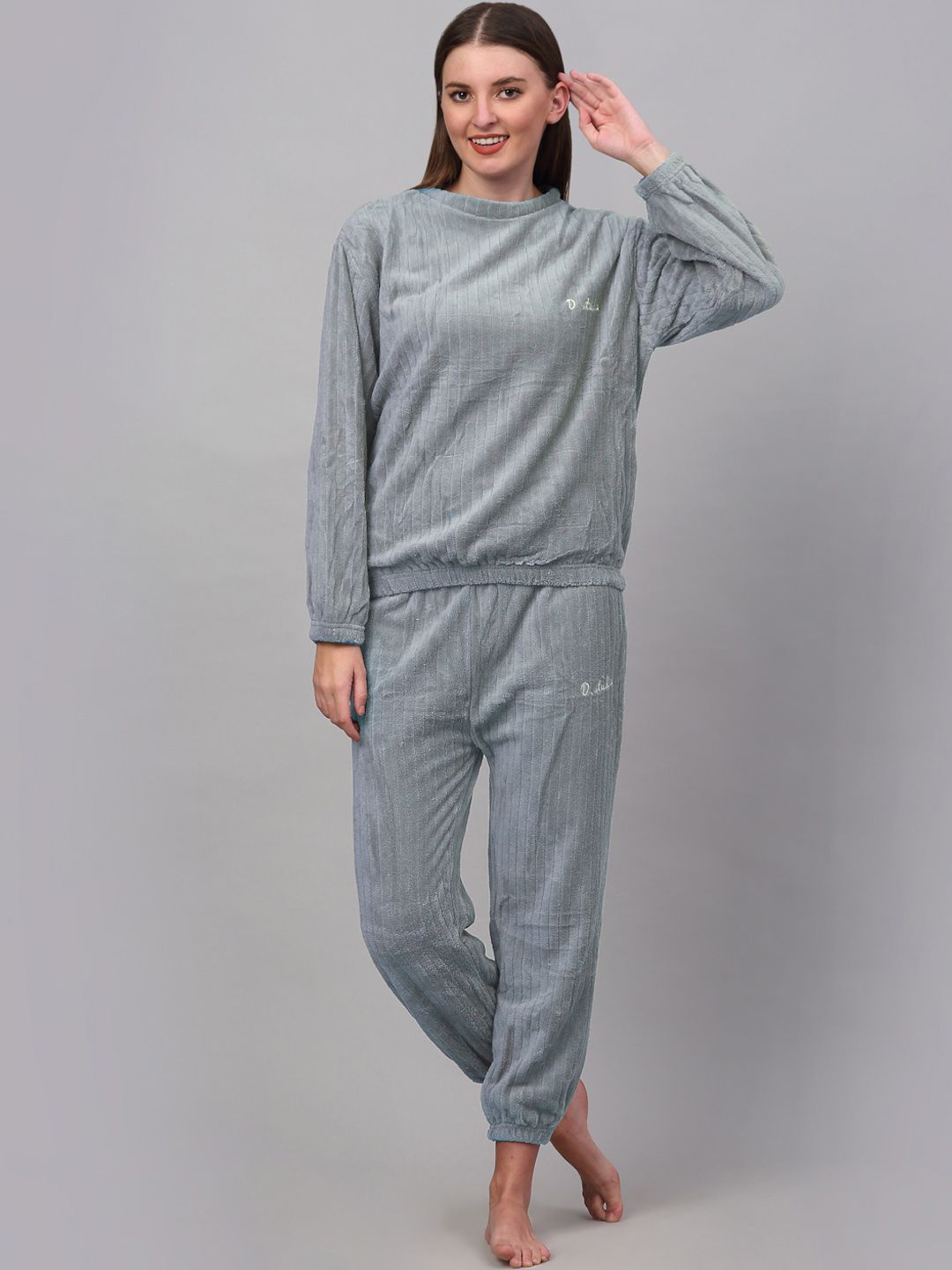 KLOTTHE Women Grey Woolen Solid Night Suit-picture-35