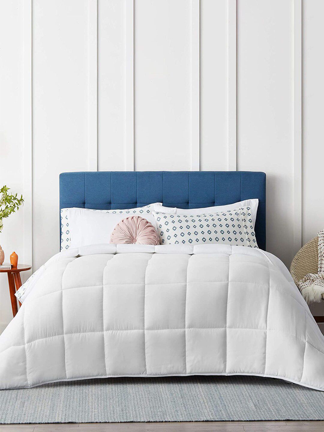 RAZZAI White Microfiber Mild Winter 210 GSM Double Bed Comforter-image-19