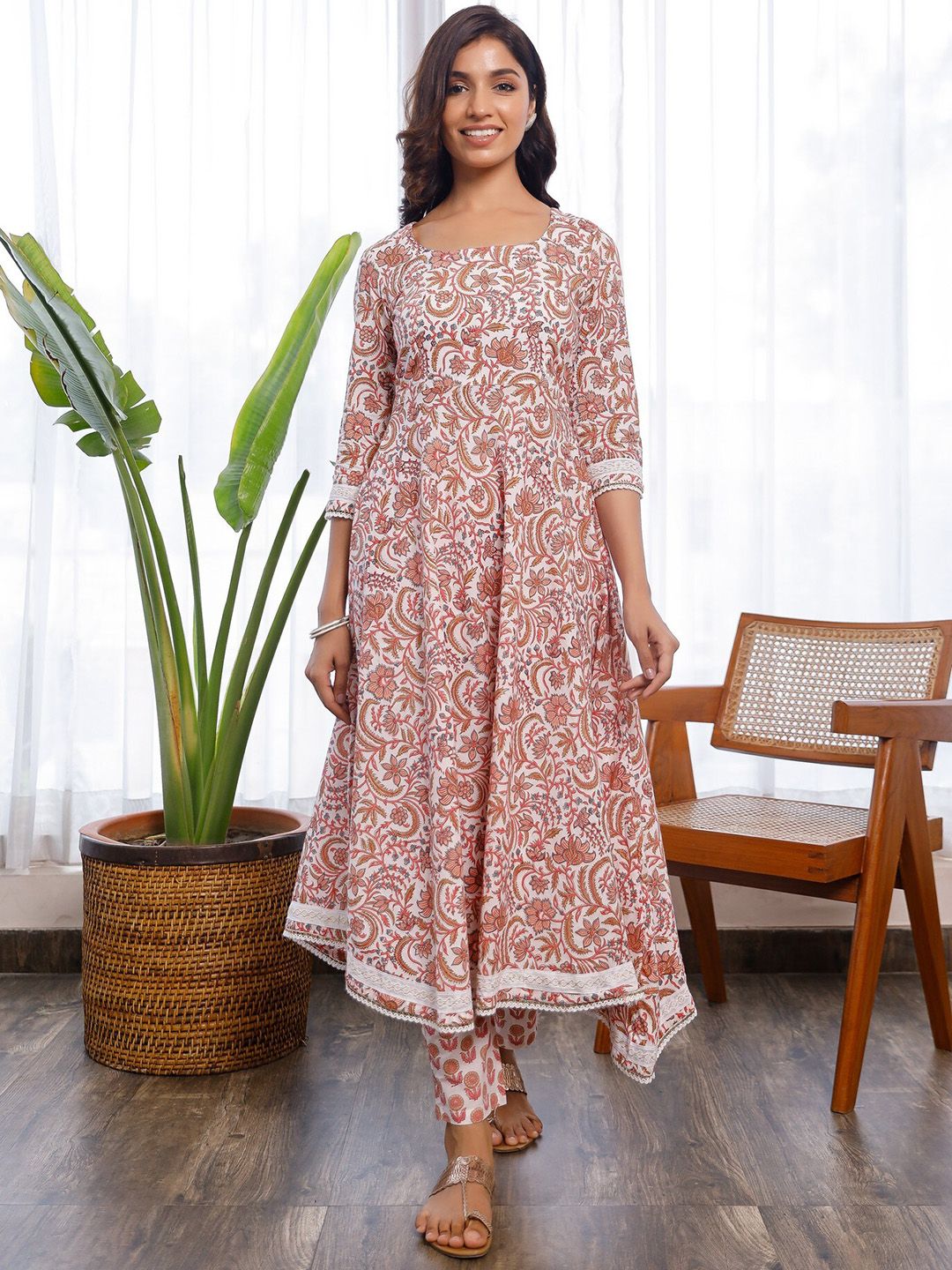 PHEETA Women Orange Floral Printed Pure Cotton Kurta with Trousers-picture-38