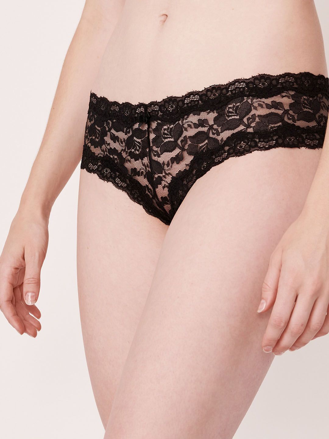 La Vie en Rose Women Black Self Design Lace Bikini Briefs-picture-38