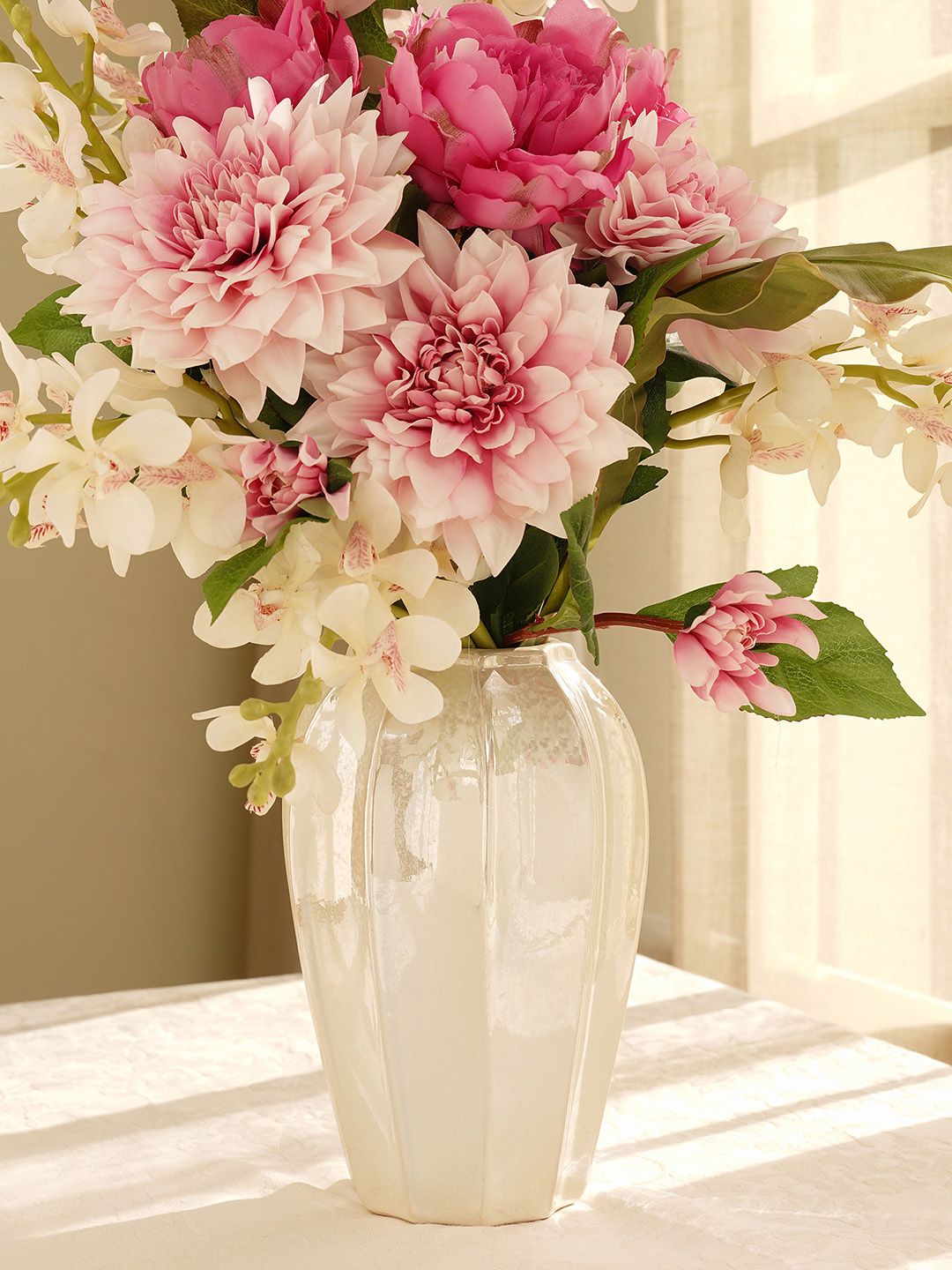 Pure Home and Living Off-White Textured Ceramic Vases