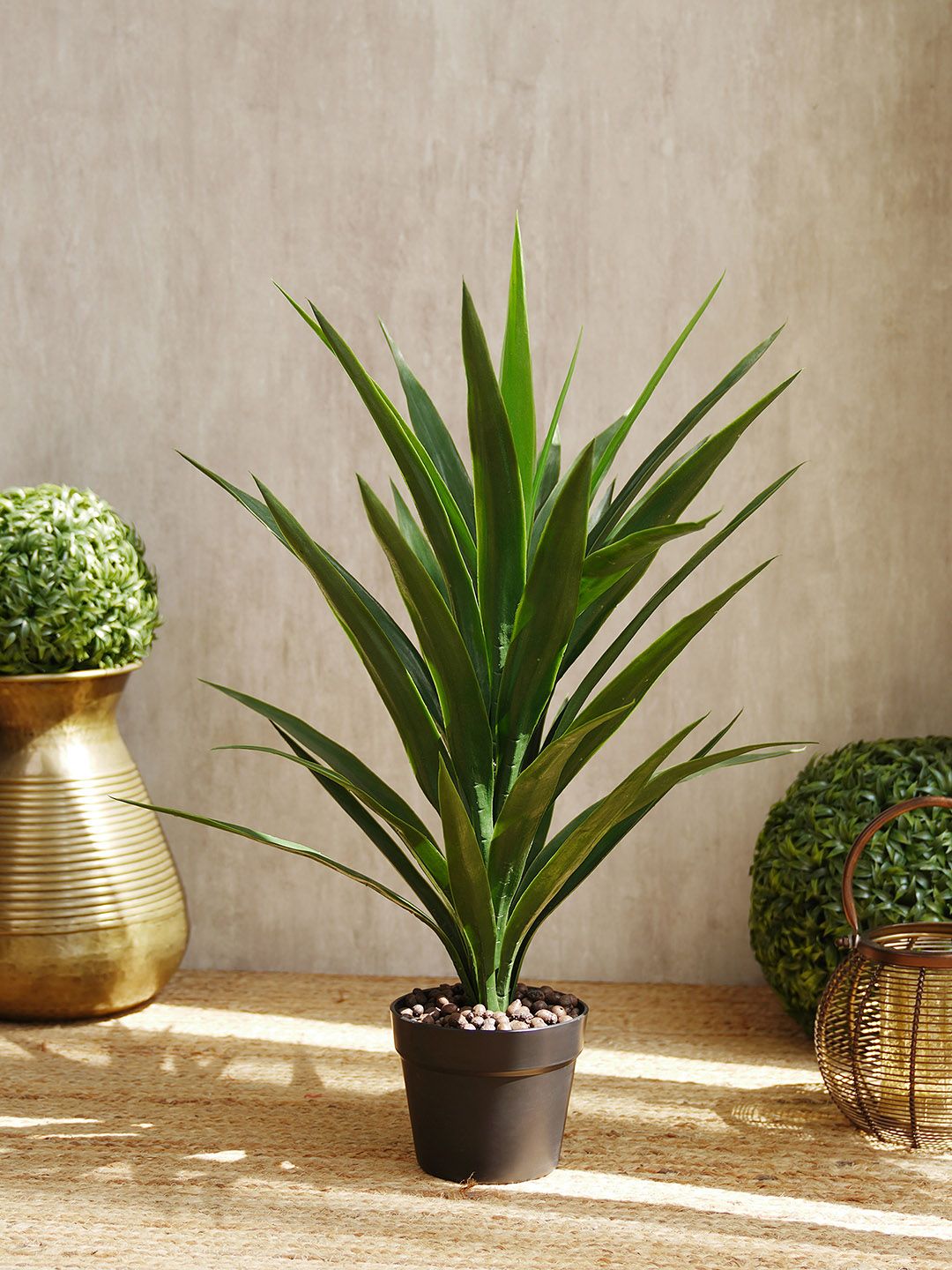 Pure Home and Living Green Plastic Yucca Plant-picture-10